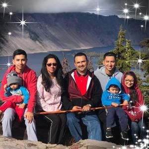 Meet your Posher, Elisa